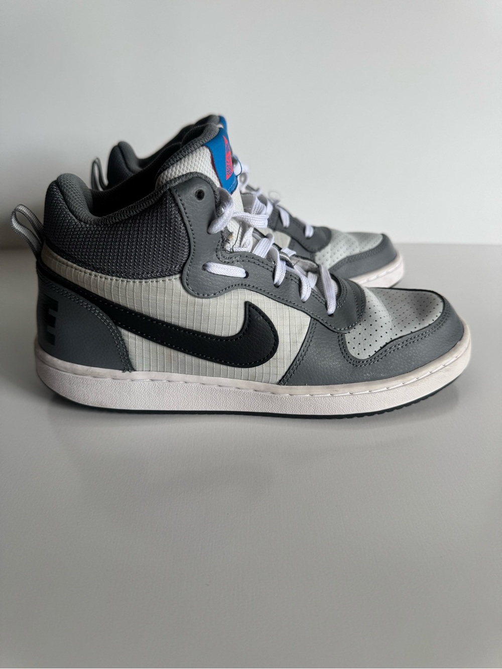 Nike Court Borough Mid Gray Black High Top Sneakers Size 6.5Y